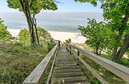 West Olive Casa | Fletcher Cottage near Grand Haven