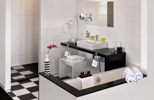 Zestienhoven Hotel | Fletcher Hotel-Restaurant Wings-Rotterdam