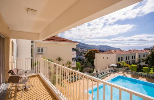 Santo Antonio Apartamento | FLH Funchal Modern Apartment with Pool