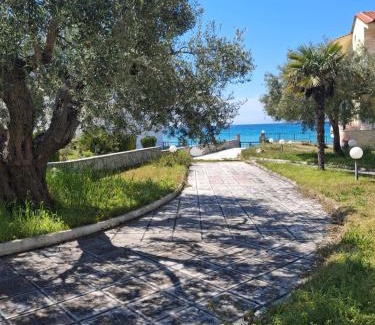 Kassandra Apartamento | Flisvos II
