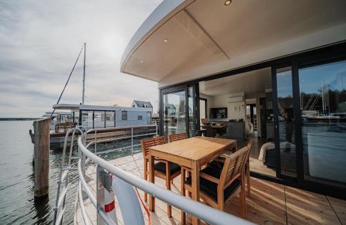 Peenemuende Alquiler De Eote | Floating Comfort in Peenemünde
