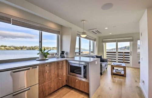 Mill Valley Apartamento | Floating Condos 'B' & 'D' - Richardson Bay.