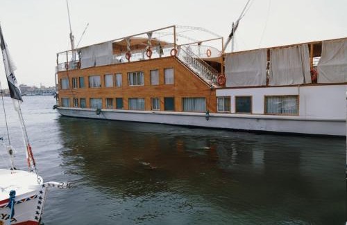 Luxor Alquiler De Eote | Floating Hotel - Family Home Nile Boat