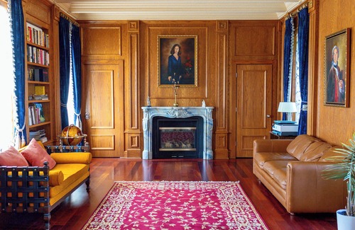 Ashland Otro | Florence Room at Chateau Herbe