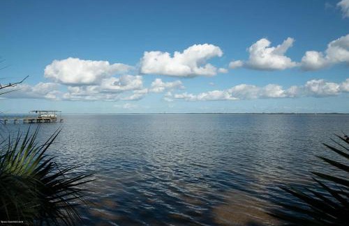 Port Saint John Casa | Florida Space Coast Waterfront Retreat