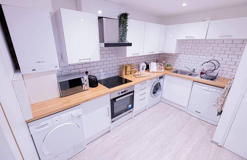 Great Houghton Apartamento | Flower at Forest Home