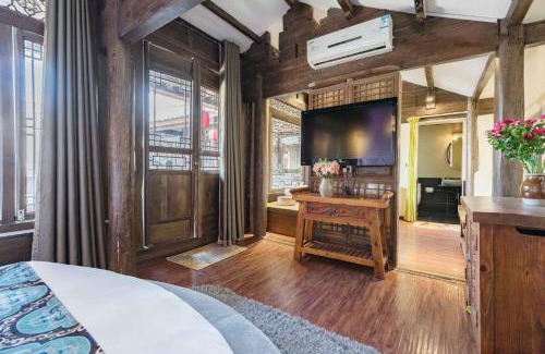 Dayan Old Town Casa | Flower without boundry