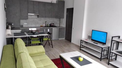 Boryspil Apartamento | Fly Up Home apartment