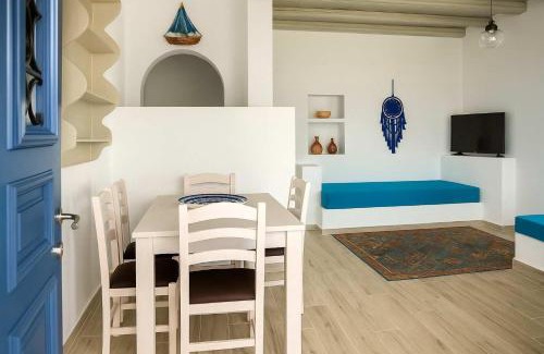 Ano Meria Casa | Folegandros Enchanting Moniasma Home, Sunset Views