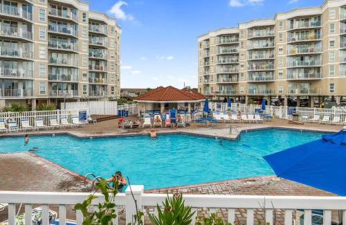 Sneads Ferry Casa | Follow the Moon Villa St Regis Oceanfront in Topsail