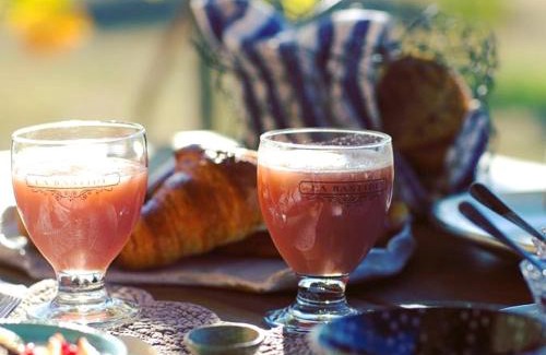 Castillon-du-Gard Cama Y Desayuno | Fontaine de Cérier