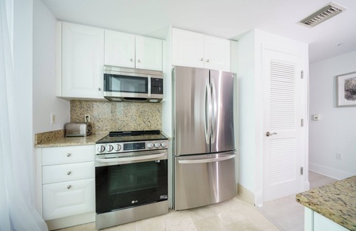 Mid Beach Apartamento | HOTEL FONTAINEBLEAU 30 ° FL FRENTE AL MAR 2 DORMITORIOS