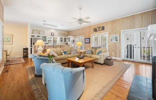 Debordieu Colony Casa | Ford in DeBordieu Colony home by Peace Vacations