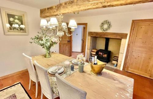 Upper Slaughter Casa | Fordview Cottage is full of Cotwolds Charm