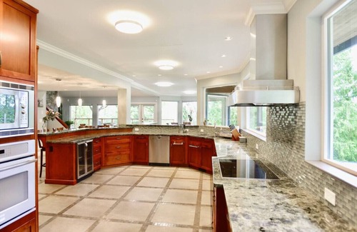 Maple Ridge Casa | Forest A/C Retreat: Unique, Peaceful, and Comfort