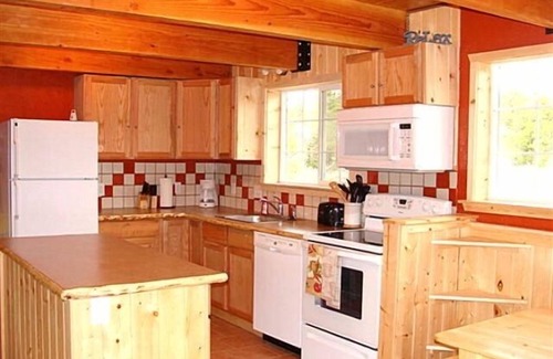 Island Park Cabina | Forest Haven, una cabaña acogedora, a 30 minutos de Yellowstone!