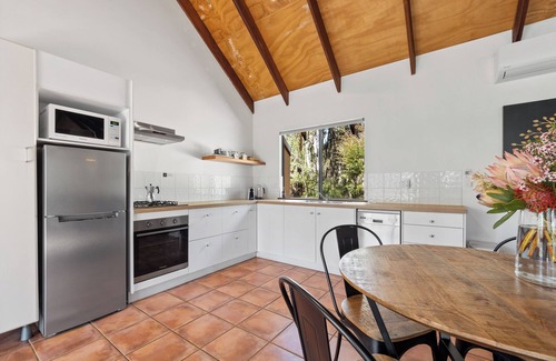 Yelverton Cabina | Forest Rise
