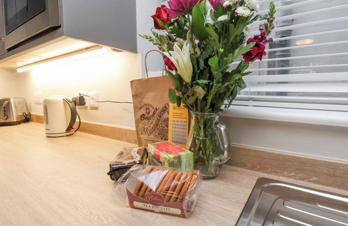 Whitby Cabaña | Foresters House