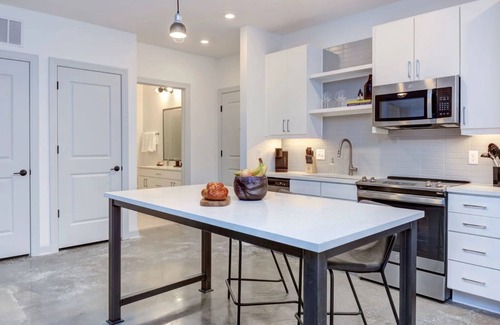 East Raleigh Apartamento | Forge at Raleigh Iron Works