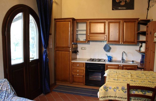 Fivizzano Cabaña | "Forgetmenot": Mini lodge con piscina en el campo cerca de Cinque Terre