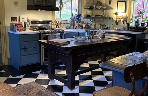 Waldoboro Otro | Los antiguos capitanes marinos de la década de 1850 en el renacimiento griego, a minutos de la ciudad y el lanzamiento del barco