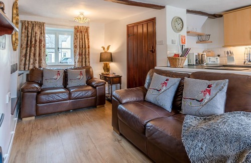Bourton Cabaña | Forsythia Cottage - duermen 3 invitados en 2 dormitorios