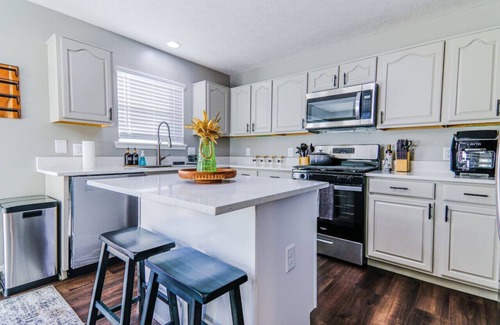 Indianapolis Casa | Fort Ben Harrison State Park 4Bed Spacious Retreat