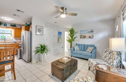 Ocean City Casa | Fort Walton Beach Cottage w/ Hot Tub & Patio!