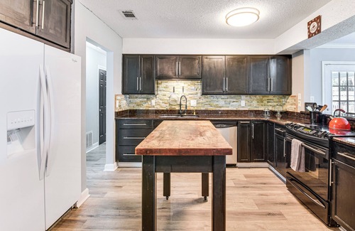 Wright Casa | Fort Walton Beach Home w/ Grill: 4 Mi to Beach!