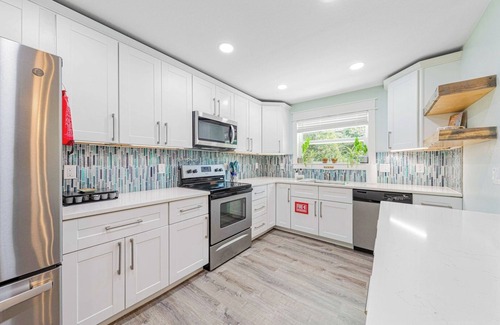 Fort Walton Beach Casa | Fort Walton’s Haus22 | Beach Vibes and Backyard