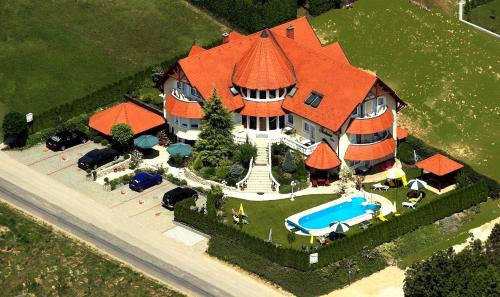 Heviz Apartamento | Fortuna Villa