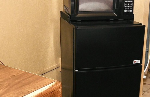 Newport Hotel | Fortune Inn And Suites Newport