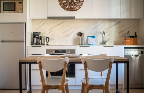 Esquerra de l'Eixample Apartamento | Four bedroom new apartment in Diputació