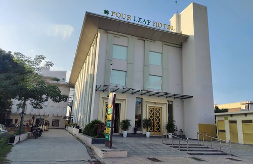 Budaun Complejo | Four Leaf Hotel