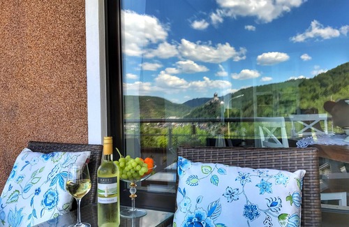Cochem Apartamento | Apartamento de cuatro estrellas con una vista fantástica del castillo y el valle del Mosela.