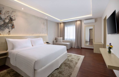 Renon Hotel | Four Star by Trans Hotel Sanur