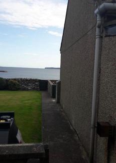 Thurso Casa | Four waves