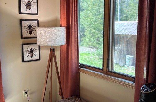 Wetmore Cabaña | Fox & Fern Cottage: Escape to Michigan's UP for a Breathtaking Fall Getaway