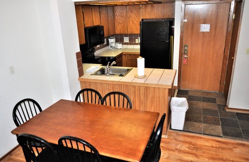 East Village at Copper Condominio | Fox Pine Lodge 4 Bed 4 Bath Condo