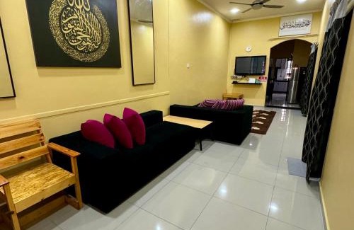 Kampung Sungai Dingin Casa | FR homestay