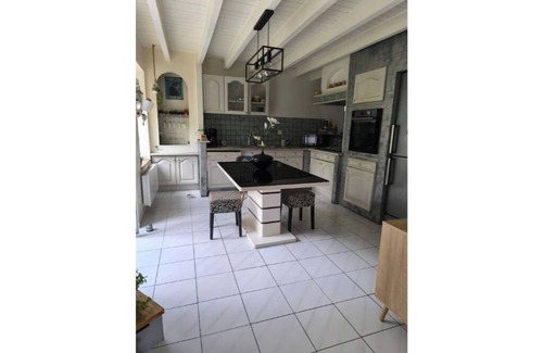 Veyrins-Thuellin Casa | Country-style house in a quiet location