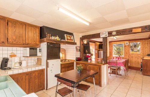 Ternuay-Melay-et-Saint-Hilaire Cabaña | Encantadora casa con terraza, cerca de 1000 estanques, acogida cálida