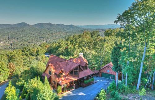 Mineral Bluff Casa | Fraggle Rock - Full Mountain View wGame Room