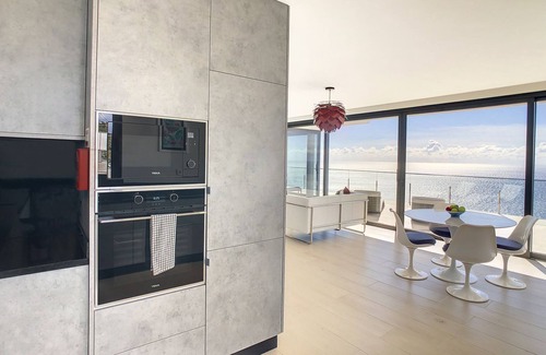 Tabua Apartamento | Francelho 2 Apartment by LovelyStay