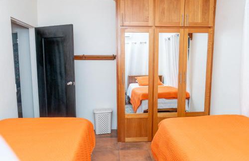 San Juan Apartamento | Francis Nook Bourg Mulatresse Room