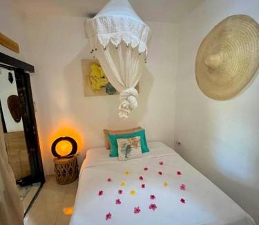 Senggigi Casa | Frangipani garden villa