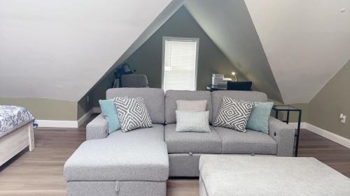 Roxbury Apartamento | Franklin Park nearby