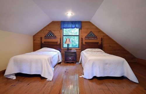Blairsville Casa | Franz at Alpine Cabins - Peaceful Private Perfect