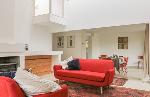 Harleston Cabaña | Frater House