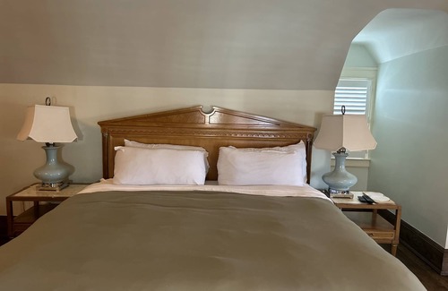 Detroit Cama Y Desayuno | Frederick Stearns House in Detroit is a perfect venue for any private events.